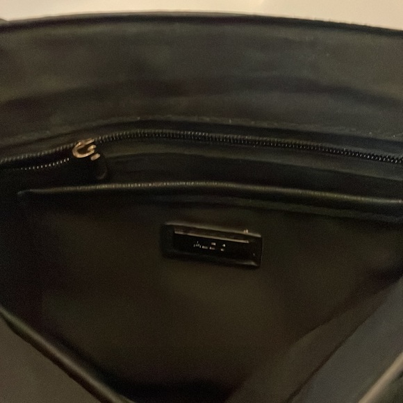 Aldo Faux Black Leather Crossbody Zipper Purse Bag - Picture 14 of 16